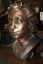 Busto femminile in bronzo